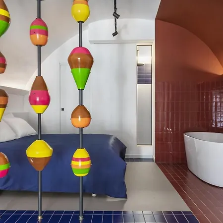 Blu - Apulian * Bari