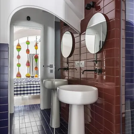 Blu - Apulian * Bari